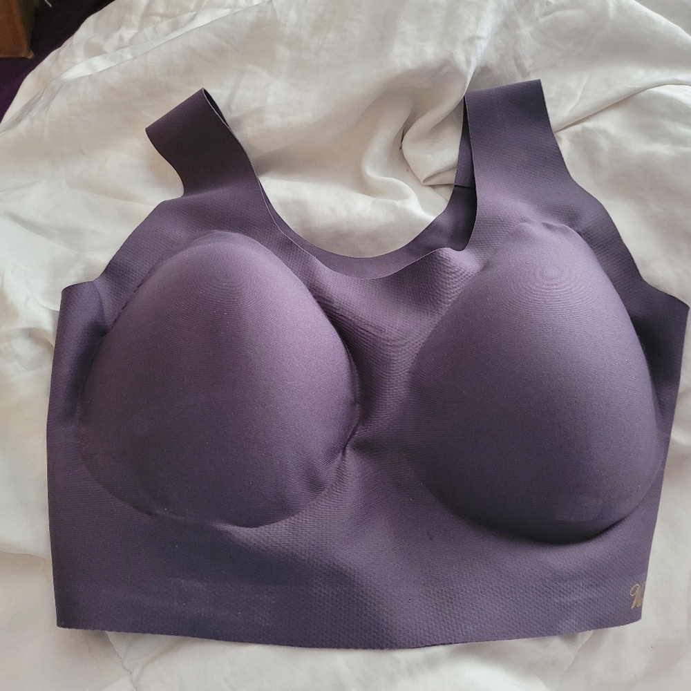 Victoria's Secret Pull On Sports Bra Bralette with padded cups